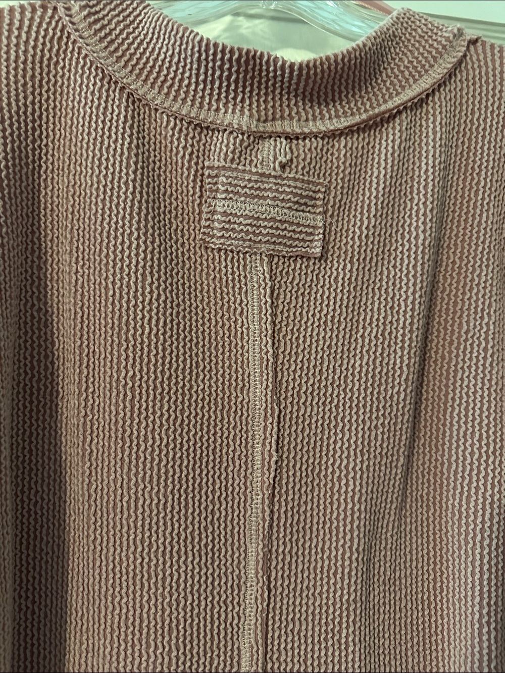 New In Boho Waffle Knit V-Neck Lantern Sleeve Sweater - Mauve, Size S - Picture 8 of 13